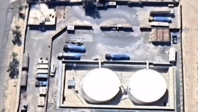 تصویر حمله رژیم پاکستان به ذخیره تیل شرکت کام ایر در نزدیکی میدان هوایی کندهار