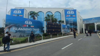 تصویر مذاکرات ایران و آمریکا در اسلام‌آباد بدون نتیجه و اختلافات عمیق به پایان رسید/ زیاده‌خواهی آمریکا مانع دستیابی به توافق شد