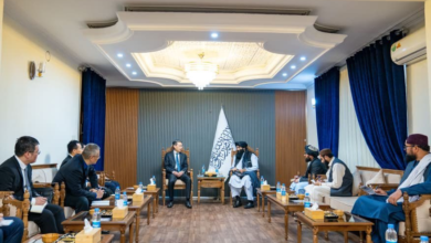 تصویر تأکید بر گسترش روابط افغانستان و چین در دیدار حقانی با سفیر چین