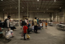 تصویر انتقاد یک عضو کانگرس آمریکا از طرح انتقال افغان‌ها به کنگو