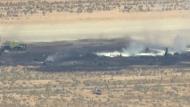 Photo of US Air Force B-52 bomber crashes in flames in California, killing all 8 crew aboard