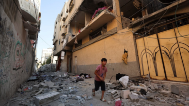 Photo of Israeli fire kills nine people in Gaza, including a child and journalist, medics say