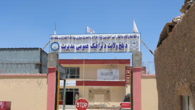 تصویر دو تن در اثر یک حادثه ترافیکی در بلخ جان باختند