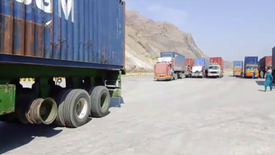 Photo of Pakistan clears 26 WFP aid containers for Afghanistan through Torkham crossing