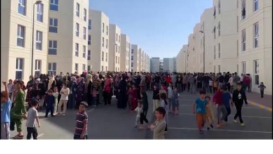 Photo of U.S. Lawmakers Criticize Delays in Afghan Refugee Resettlement