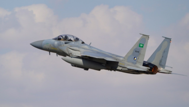 تصویر نیروهای مسلح یمن از سرنگونی یک جنگنده F-15 عربستان سعودی خبر داد