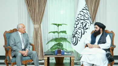 تصویر درباره گسترش روابط افغانستان و امریکا گفت‌وگوی شد