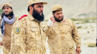 تصویر معاون نظامی پولیس سرحدی از بنادر و قطعات زون شمال بازدید کرد