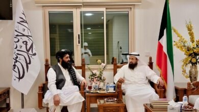 تصویر دیدار سرپرست سفارت افغانستان در کویت با یک سرمایهگذار کویتی